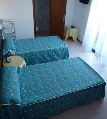 Pardo Πανσιόν 3*